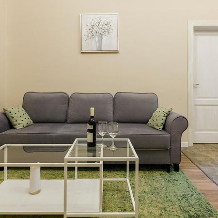 Beautiful Apartment In Heart Of Historical Center Timişoara Eksteriør bilde