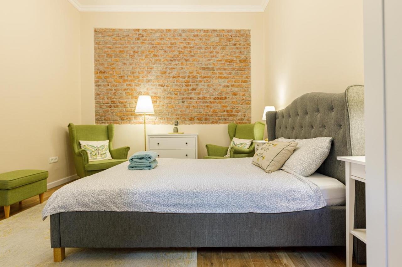Beautiful Apartment In Heart Of Historical Center Timişoara Eksteriør bilde
